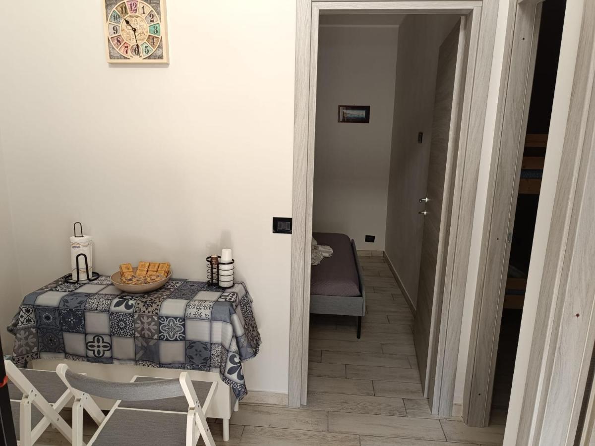City Wonders B&B Napoli Exterior foto