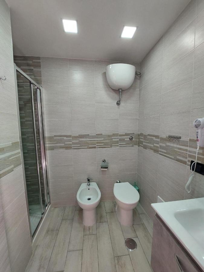 City Wonders B&B Napoli Exterior foto