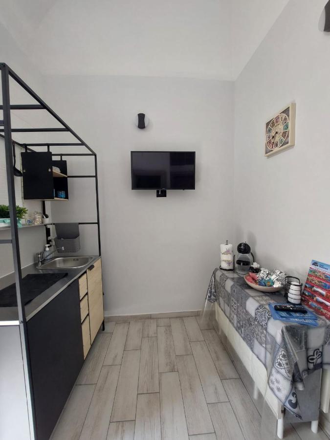 City Wonders B&B Napoli Exterior foto
